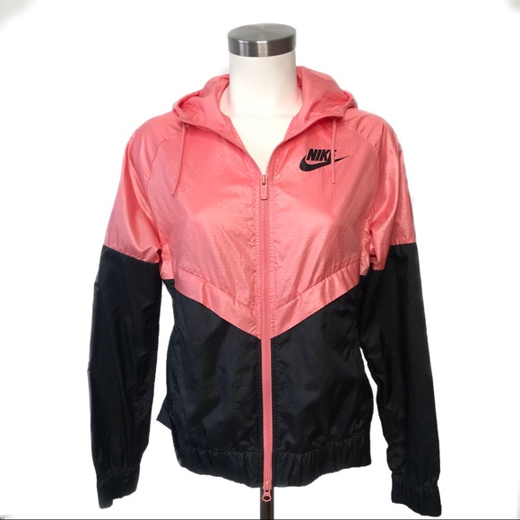SOLD ❌ Nike Pink & Black Windbreaker - Picture 1 of 8